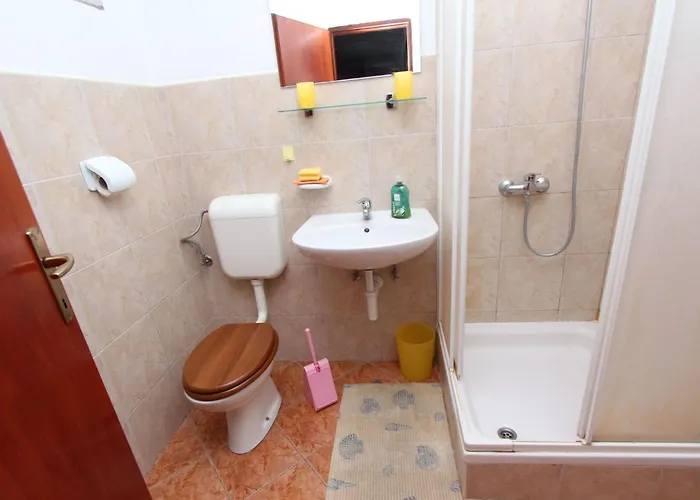 Nette In Mit Offenem Kamin By Interhome Rovinj