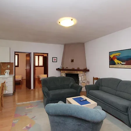 Nette In Mit Offenem Kamin By Interhome Appartamento Rovigno
